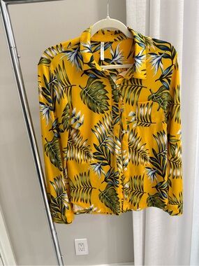 Yellow Tropical Button-Up Shirt with Green Leaf Print